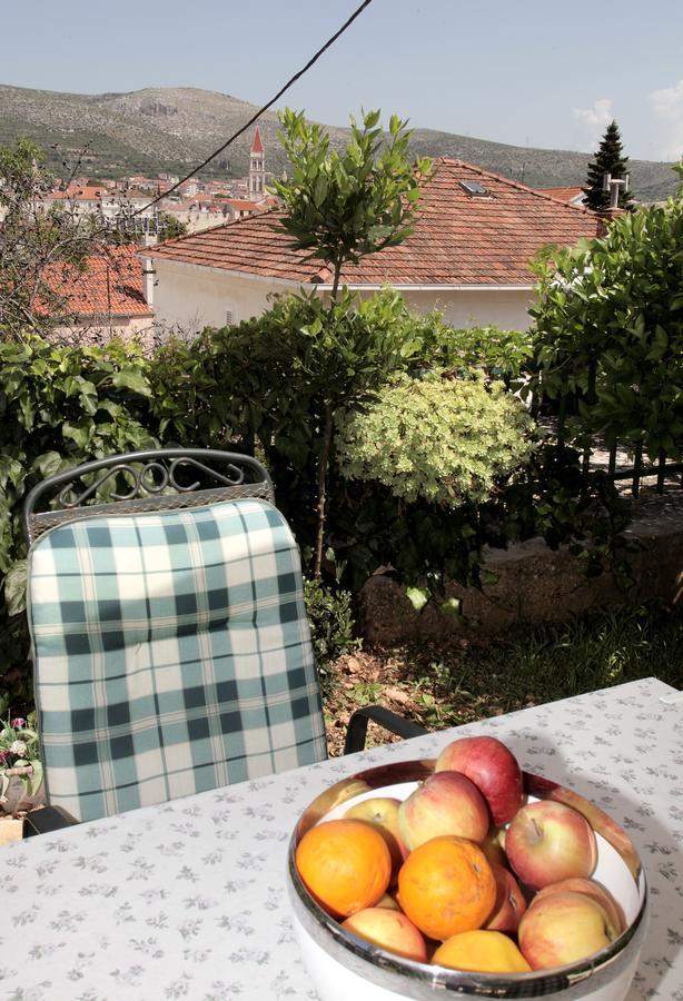 Apartment Eva Trogir Eksteriør billede