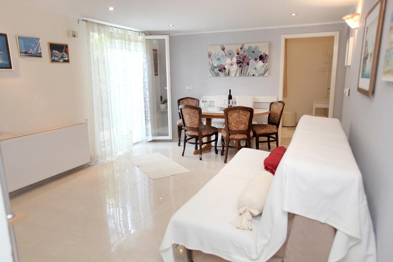Apartment Eva Trogir Eksteriør billede