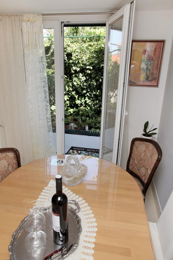 Apartment Eva Trogir Eksteriør billede