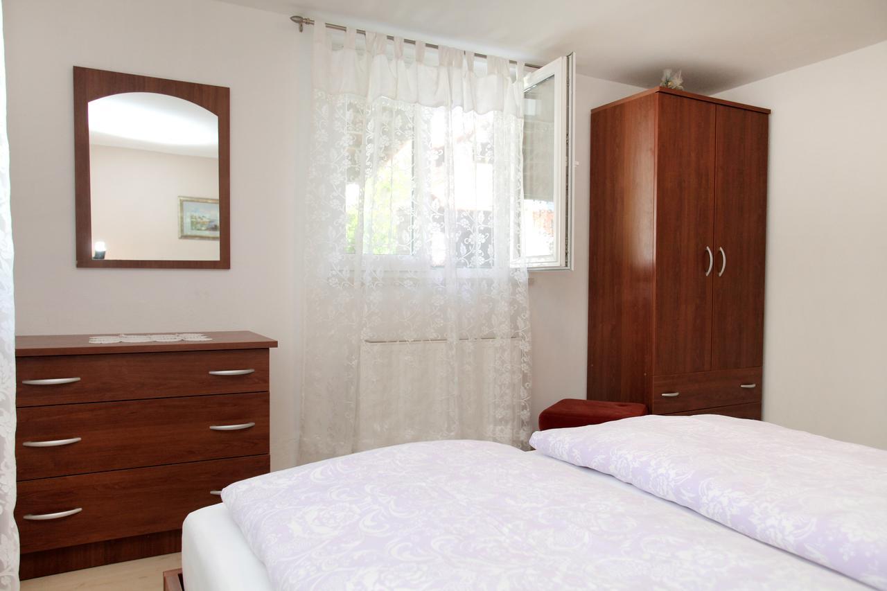 Apartment Eva Trogir Eksteriør billede